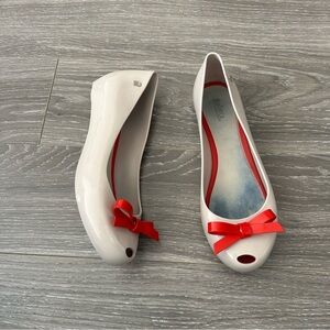 Melissa UltraGirl Red Bow Flats Size 8